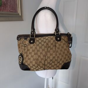Gucci Sukey Monogram Satchel With Heavy Gucci Double G Hang Tag